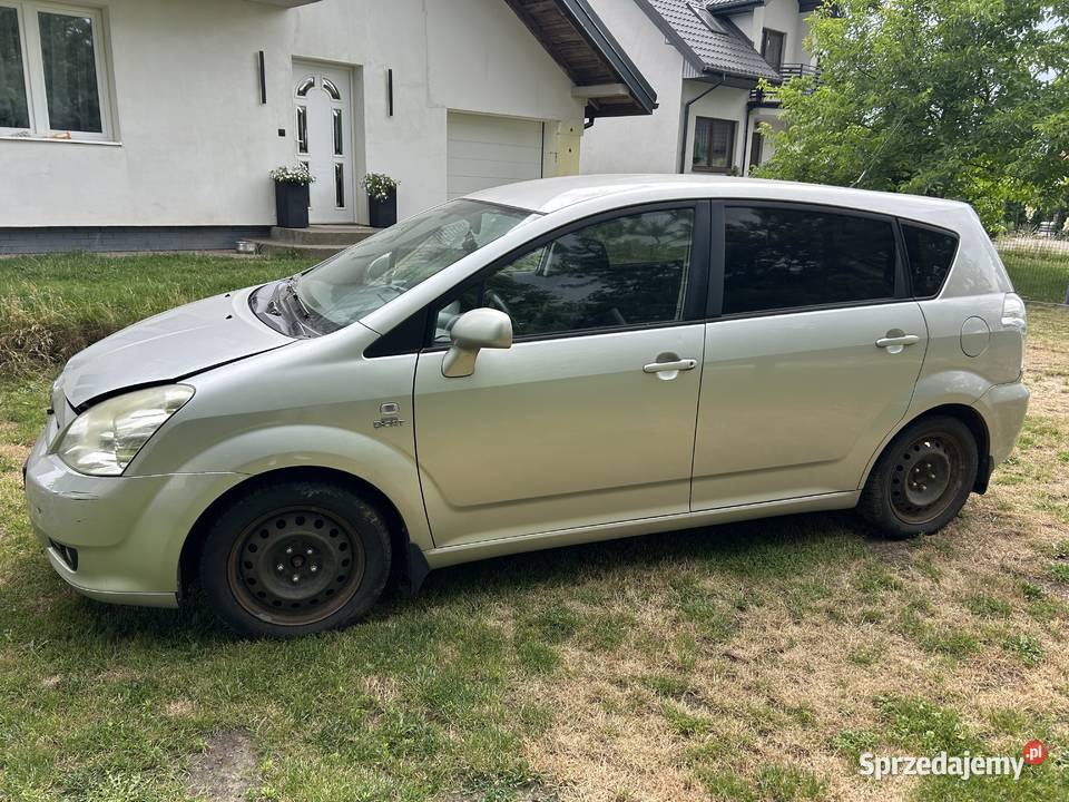 Toyota verso 2006 24d Unin-Kolonia