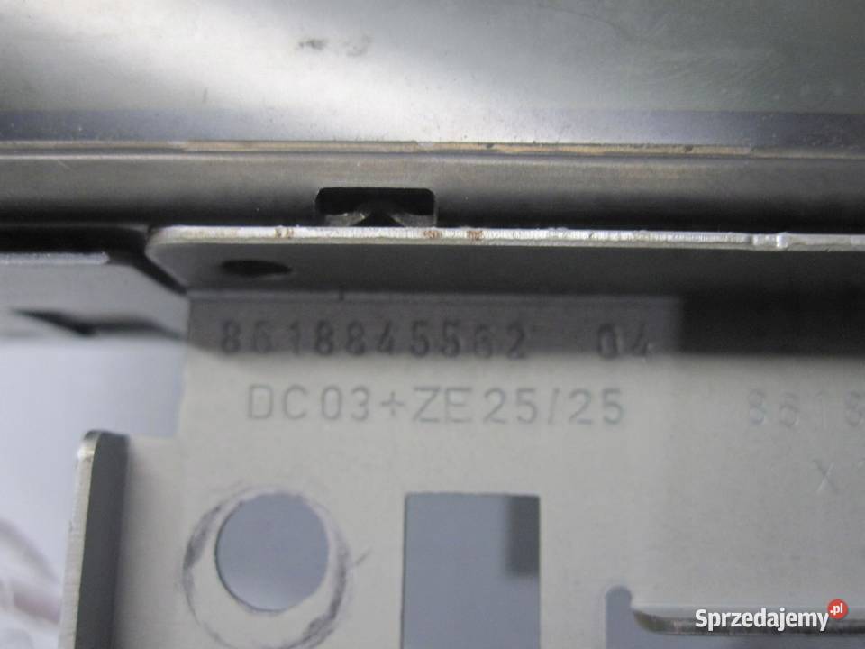 VOLVO S60 II 11r ekran wyświetlacz 7609501414 sprzedam