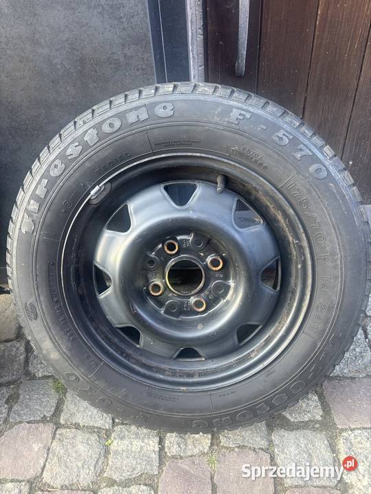 Sprzedam felgi z oponami Audi 80 B trzy cztery