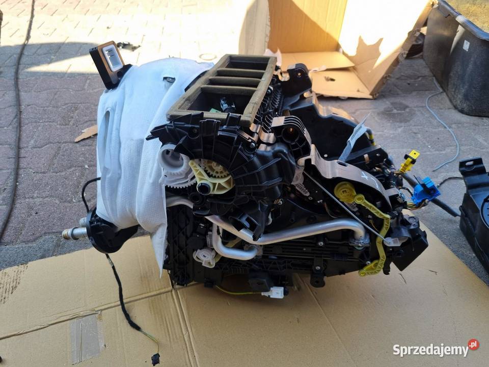 NAGRZEWNICA PEUGEOT 508 I 9688246680 ITA