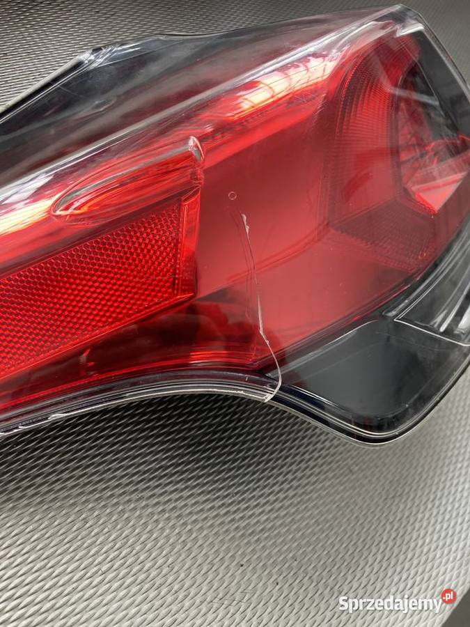 Toyota Rav4 IV Lampa tył lewy lewe Starogard Gdański