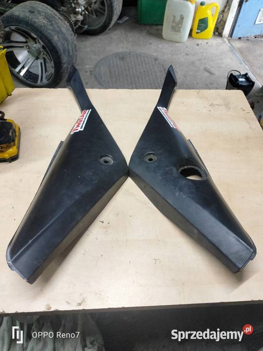 Yamaha TZR 50 boczki boczne plastiki wypełnienie Łubno