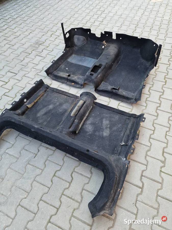 Czarny dywan vw golf mk2 3d ładny osobowe
