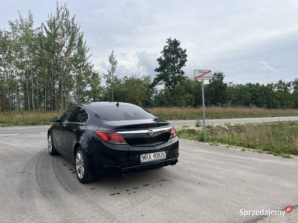 OPEL INSIGNIA