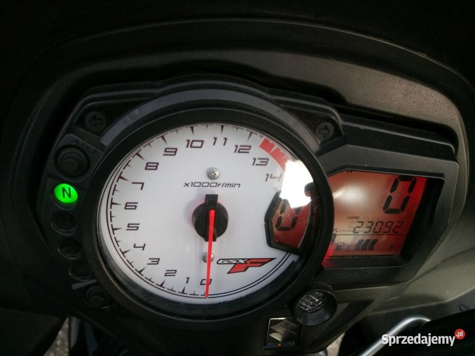 Suzuki GSX 650F 2013 28500 kufer Givi LeoVince Rok produkcji 2013 Kraków