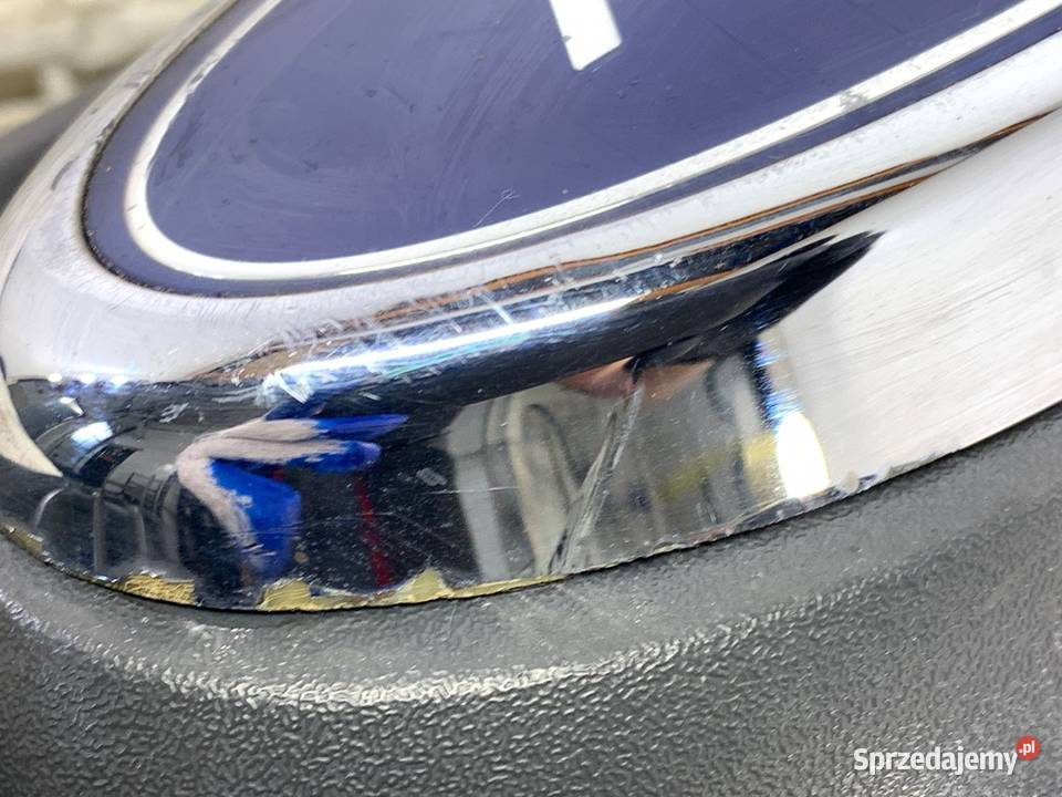 ATRAPA GRILL FORD FOCUS II 0412 8M518200BE Kombi