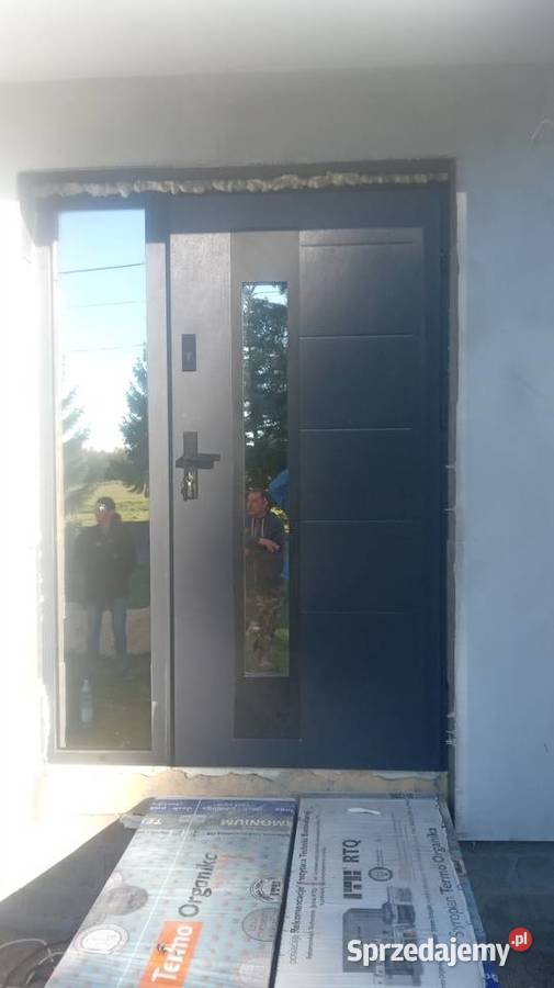 Drzwi zewnętrzne z montażem do bloku ręki sprzedam