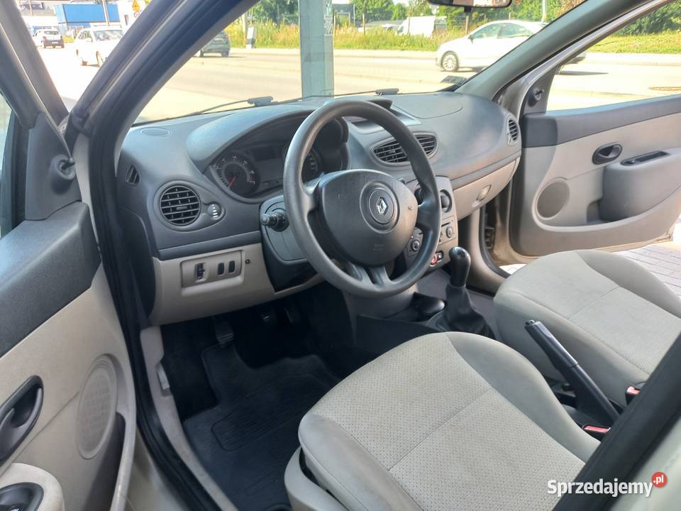 Renault clio 14 16v 142000 stan klima piękny