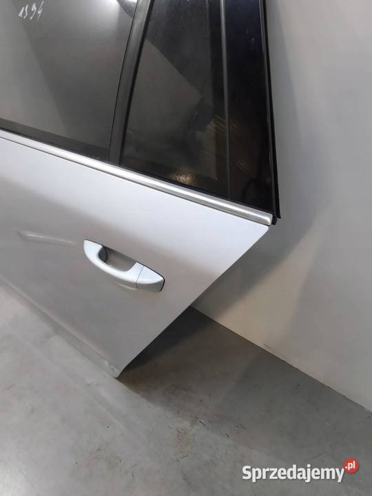 DRZWI LEWE TYŁ KOMBI LA7W Skoda Superb II