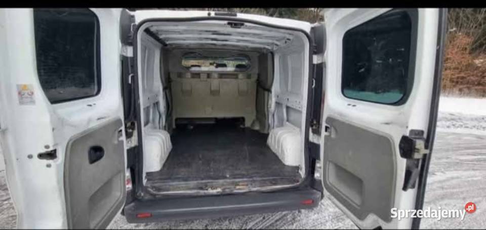 Sprzedam opel Vivaro 19 zadbane Vivaro Nowy Borek sprzedam