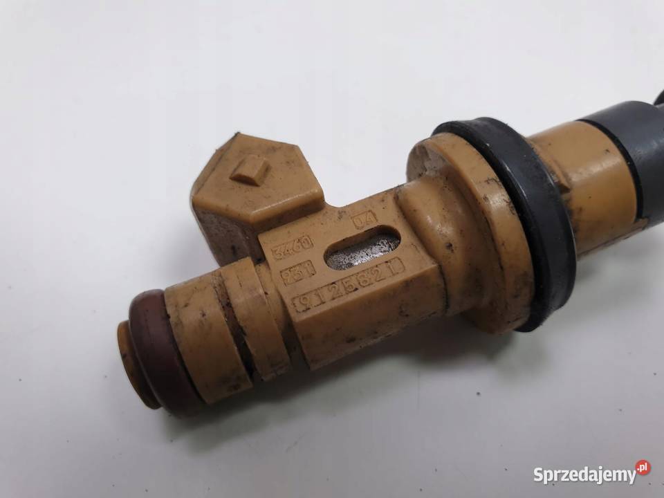 Volvo S60 V70 24 B WTRYSKIWACZ wtrysk 9125821 osobowe sprzedam