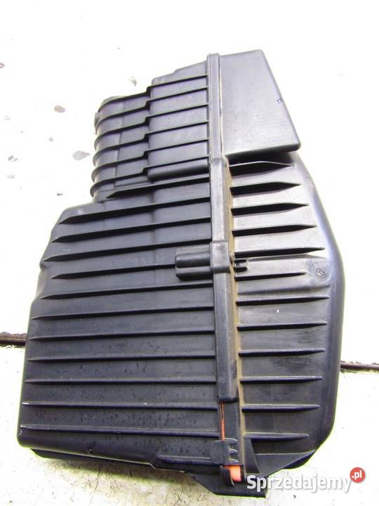 OBUDOWA FILTRA POWIETRZA 12 VTI OPEL CORSA F