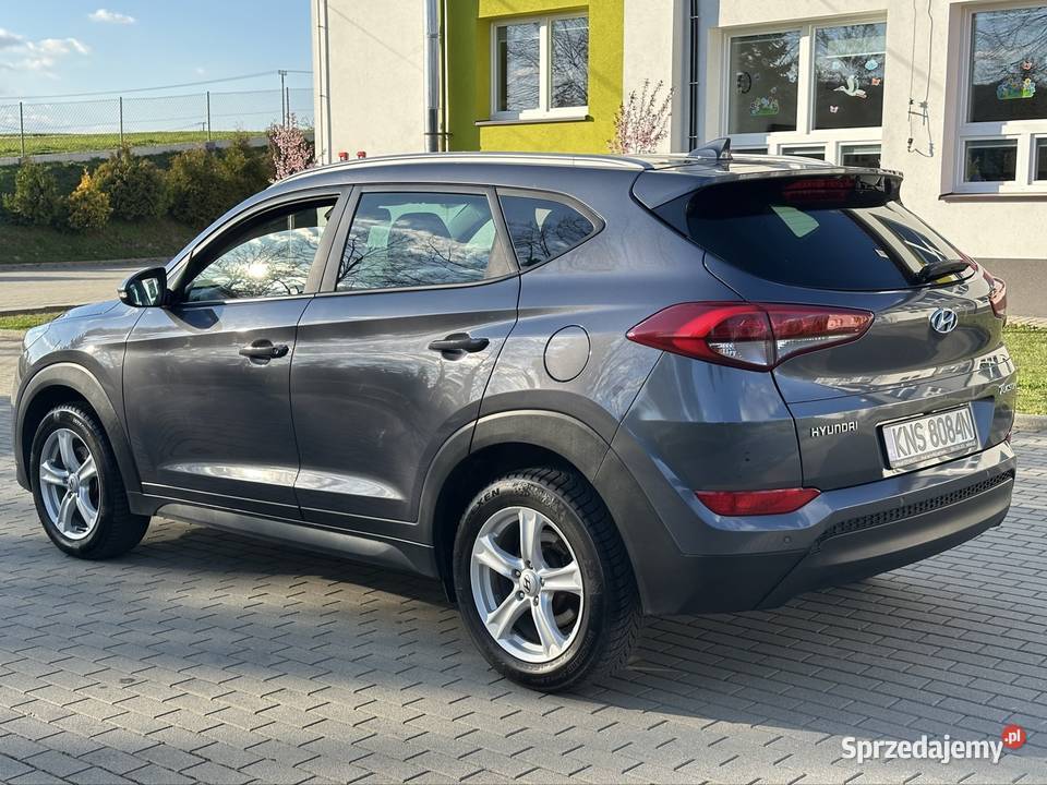 Hyundai Tucson 2015 17 CRDI bogata niski Rok produkcji 2015 Grybów