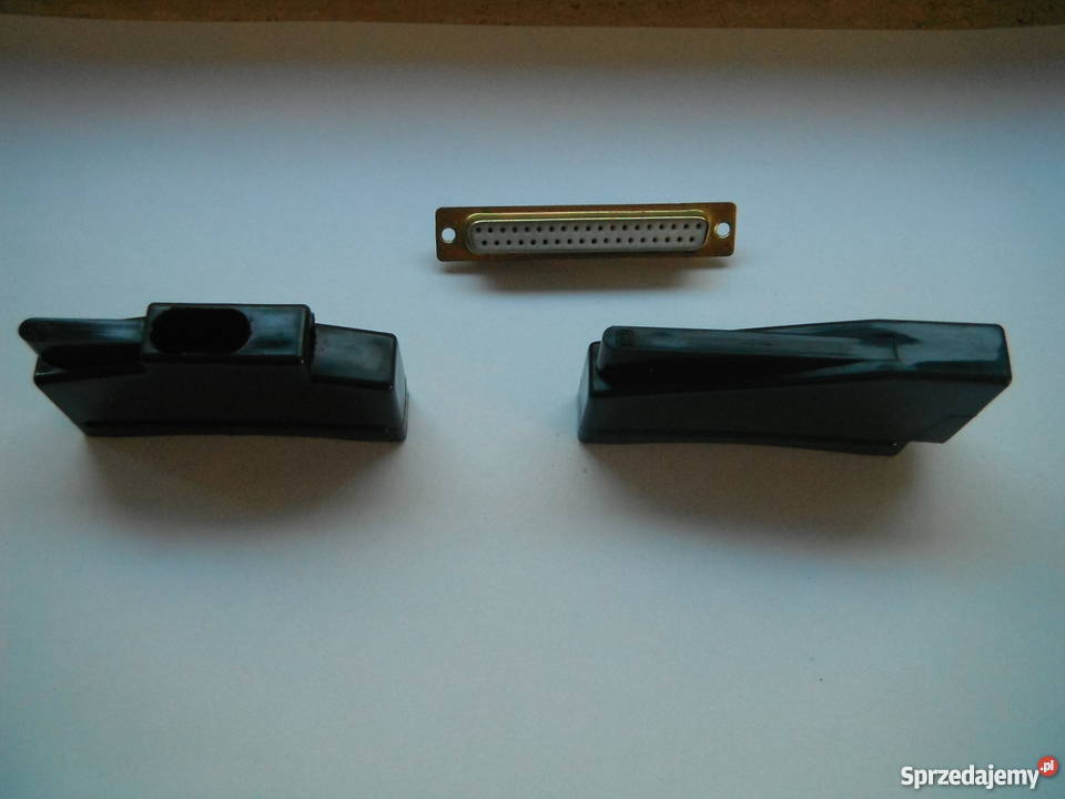 Obudowa osłona do złącz DB 37 na kabel kątowa i mazowieckie Chlewiska