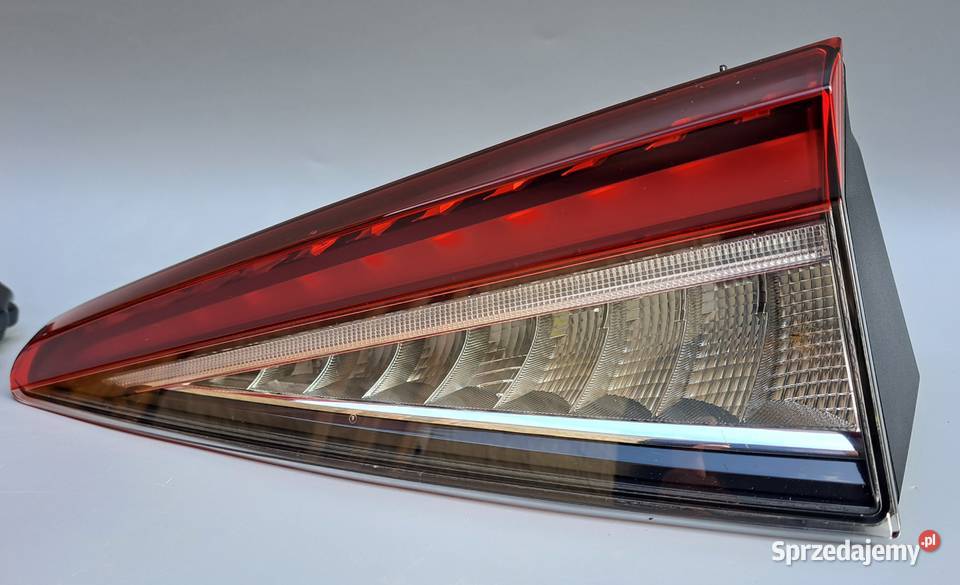Lampy Tylne Klapy LED Skoda Enyaq iV Lewa Prawa Mielęcin