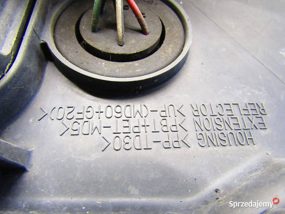 LAMPA PRZEDNIA LEWY PRZÓD LED TOYOTA PRIUS III osobowe