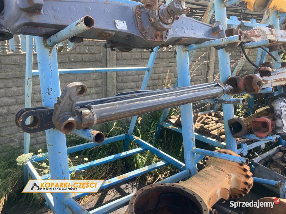 Siłownik wysuwu teleskopu Holland 95 115 CASE pomorskie Kosakowo