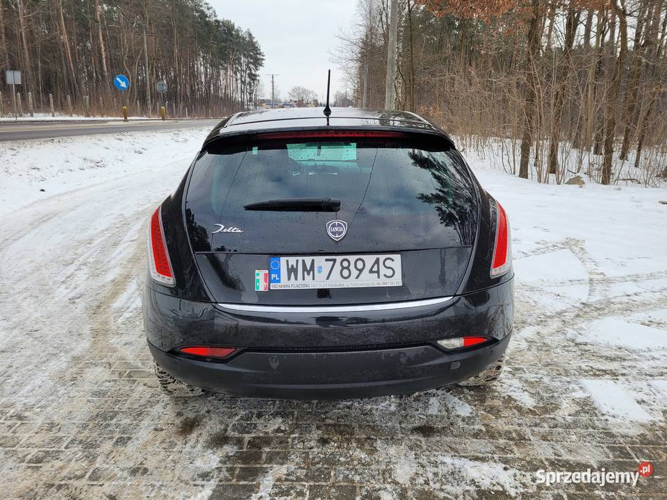 Lancia Delta 20 20Mjet 2009r sama parkuje