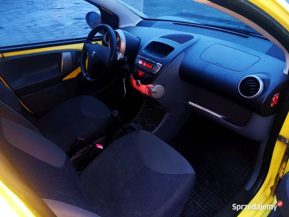 Peugeot 107 10i 2008 123000 sprzedam