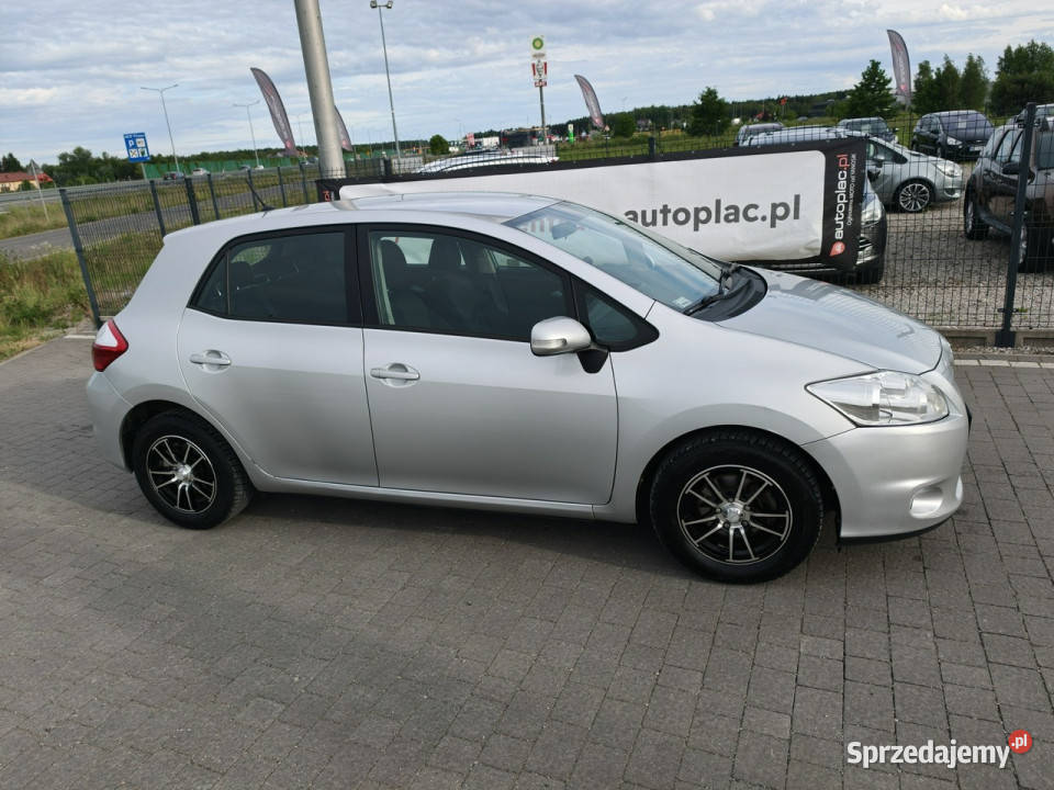 Toyota Auris I 20062012 Auris Lipówki sprzedam