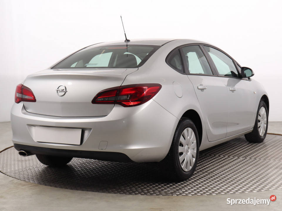 Opel Astra 14 T isofix Katowice