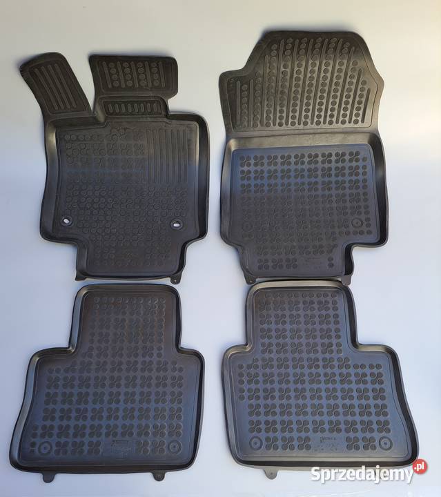Dywaniki gumowe Toyota RAV4 V 2018 REZAWPLAST