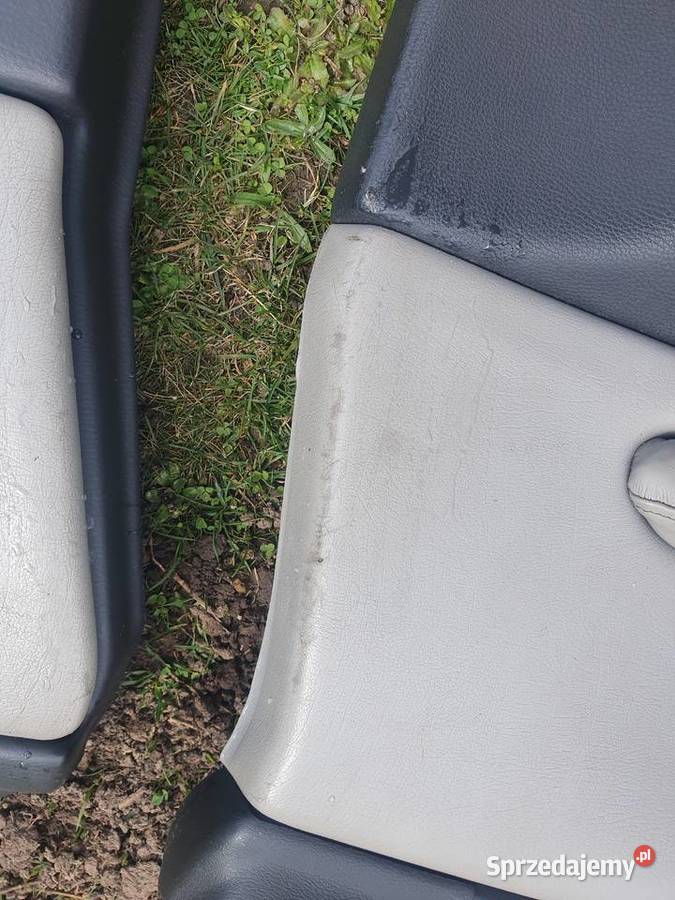 Komplet boczków drzwi Volvo c70 I 9704 osobowe Kraków sprzedam