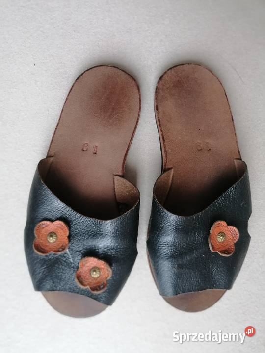 Klapki z naturalnej skóry licowej rozmiar 33 Klapki Łódź