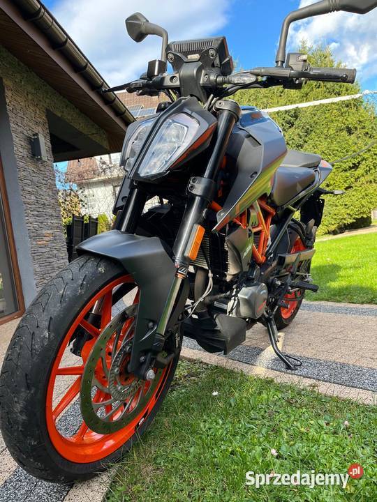 KTM 125 DUKE 2024r 6300 Motocykle, skutery, quady Grybów