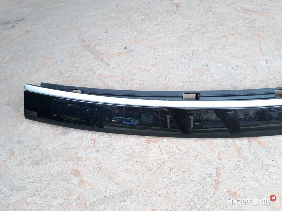 MERCEDES W205 CABRIO WIATROŁAP A2057700900 osobowe Międzychód sprzedam