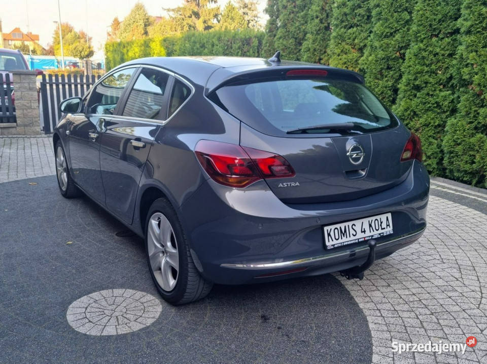 Opel Astra Lift Navi PółSkóry 14 Turbo GWARANCJA garażowany Płońsk