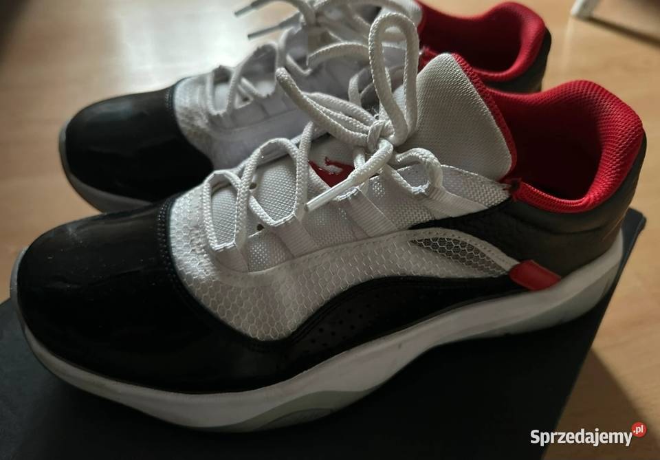 Buty Air jordan CFMI11low oryginalne kupione Toruń