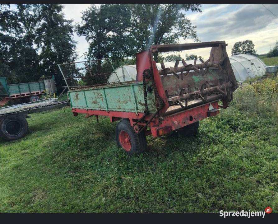 Rozrzutnik obornika jednoosiowy nieuszkodzony łódzkie Sierpów