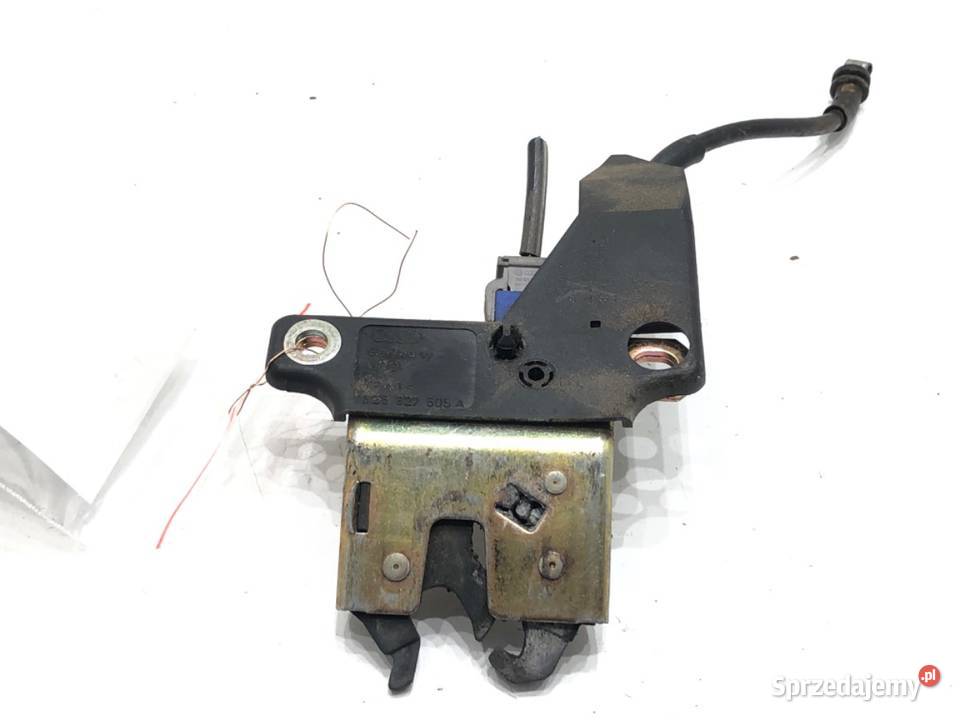 ZAMEK KLAPY TYŁ AUDI A4 B6 SedanLimuzyna