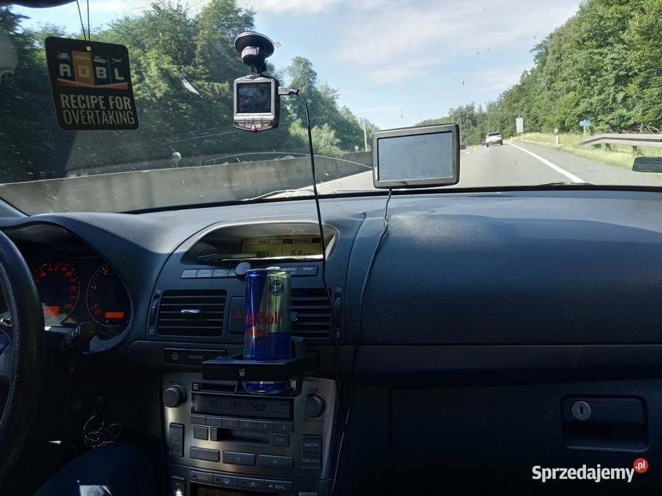 Toyota Avensis T25 20 D4D Kombi nieuszkodzony Szczebrzeszyn