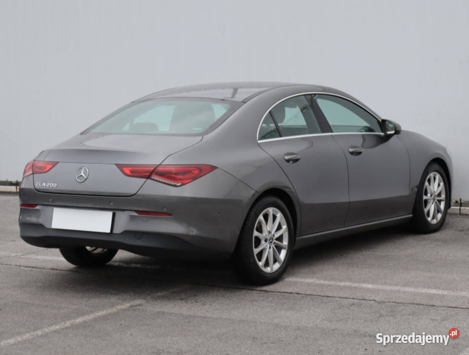 Mercedes CLA 200 120KM sprzedam