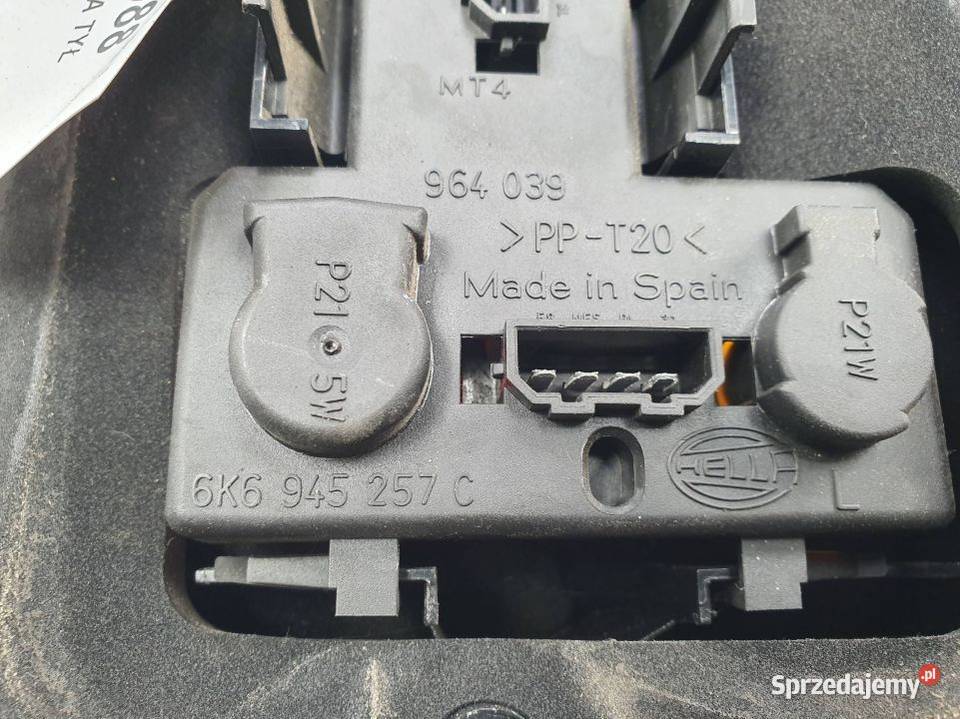 LAMPA LEWA TYŁ SEAT IBIZA II 6K6945257C Lipno