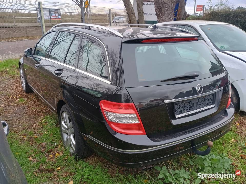 Mercedes w204 C180 2010r 18 156 205000 Automat elektrochrom. lusterka boczne