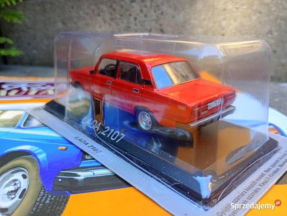 ŁADA 2107 model skala 143 kultowe auta Warszawa