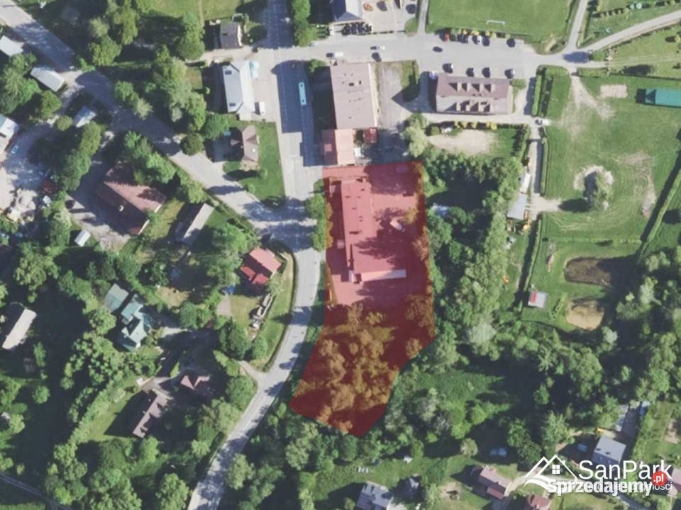 Lokal 570m2 Czarna Sprzedaż
