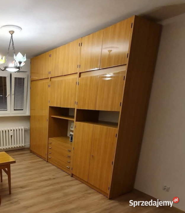 Pojemne regały Warszawa