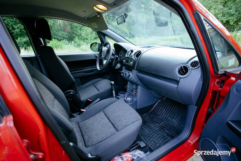 Mitsubishi Colt 11 benzyna 2009 5 drzwi Jaworzno