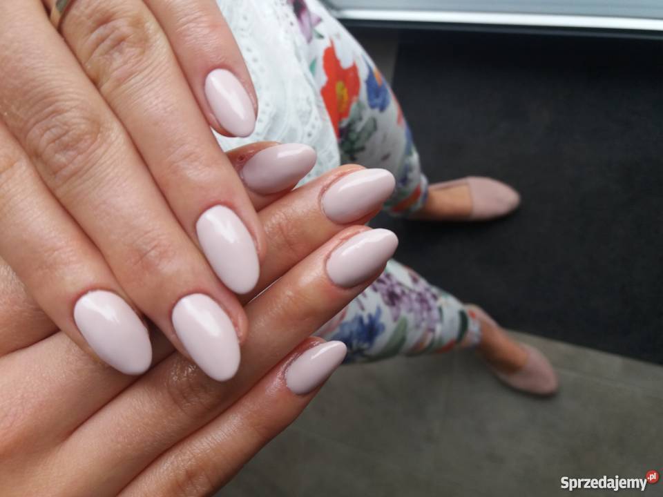 Stylizacja paznokcimani hybrydowypedicure dolnośląskie Wrocław
