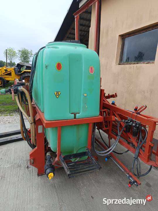 Opryskiwacz Bury 1000l 15m Zawieszane Kozłów