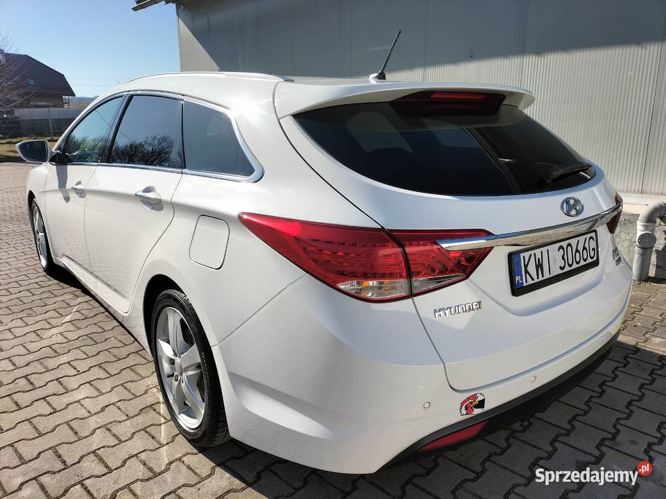 Hyundai i40 17crdi 116 światła do jazdy dziennej