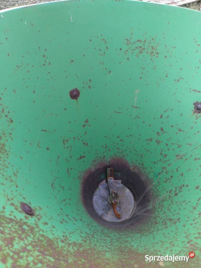 Rozsiewacz do nawozów Agromet Brzeg Goręczyno