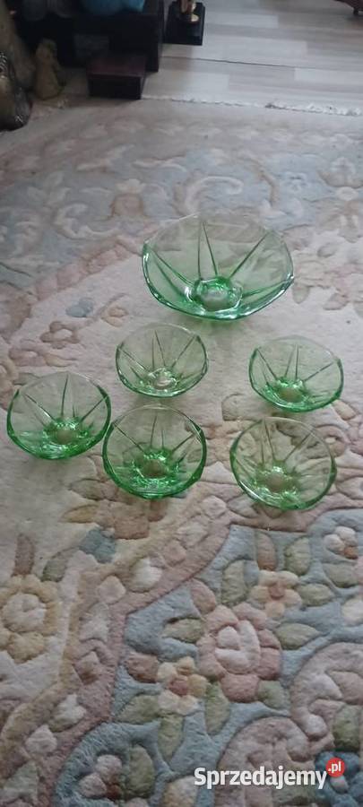 zastawa stolowa misa i 5 salaterek PRL Ząbkowice Poznań