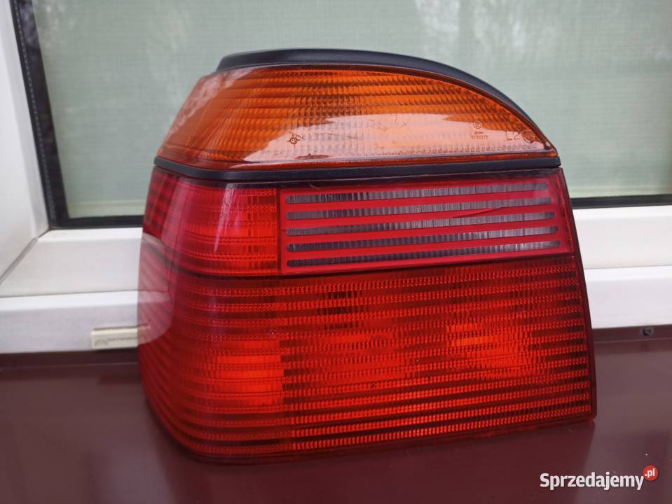 VW Golf MK3 III lampa tył tylna lewa wkład Lampy tylne sprzedam