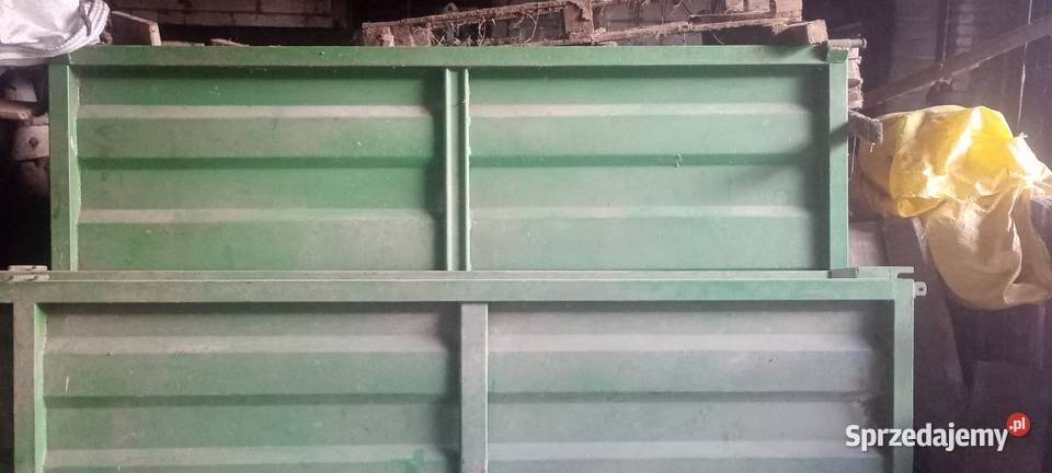 Burty nadstawki do rozrzutnika przyczepy