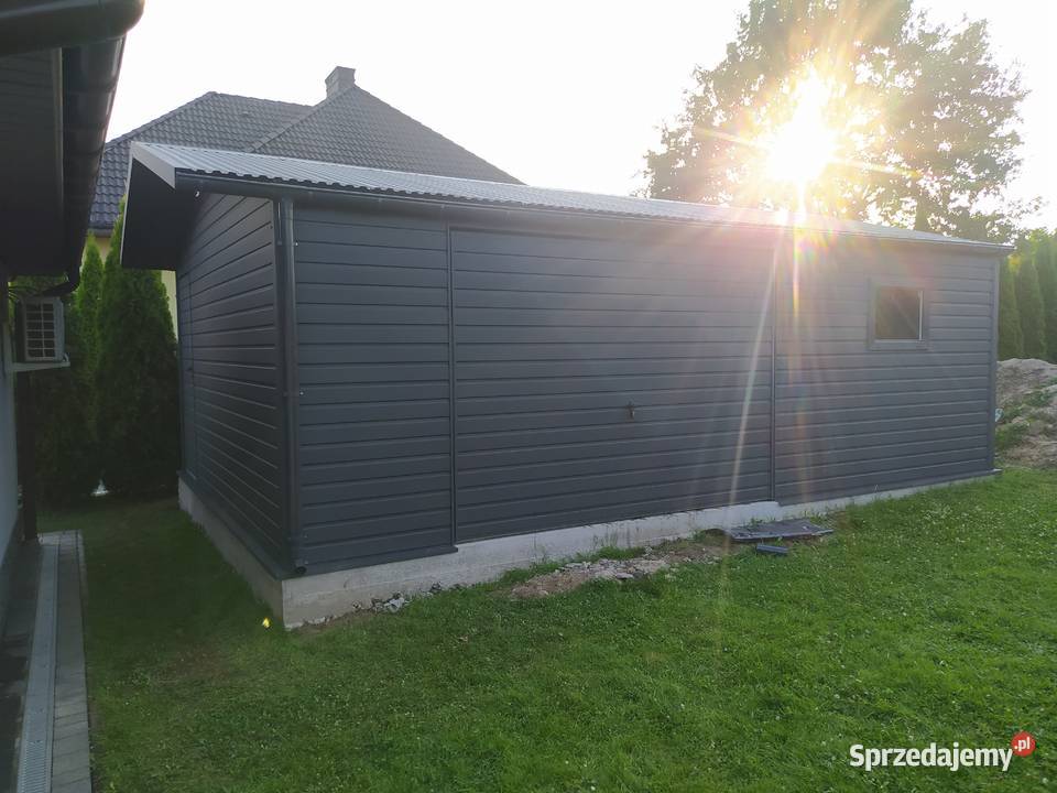 Garaż dwuspadowy 660x530 Stadniki sprzedam